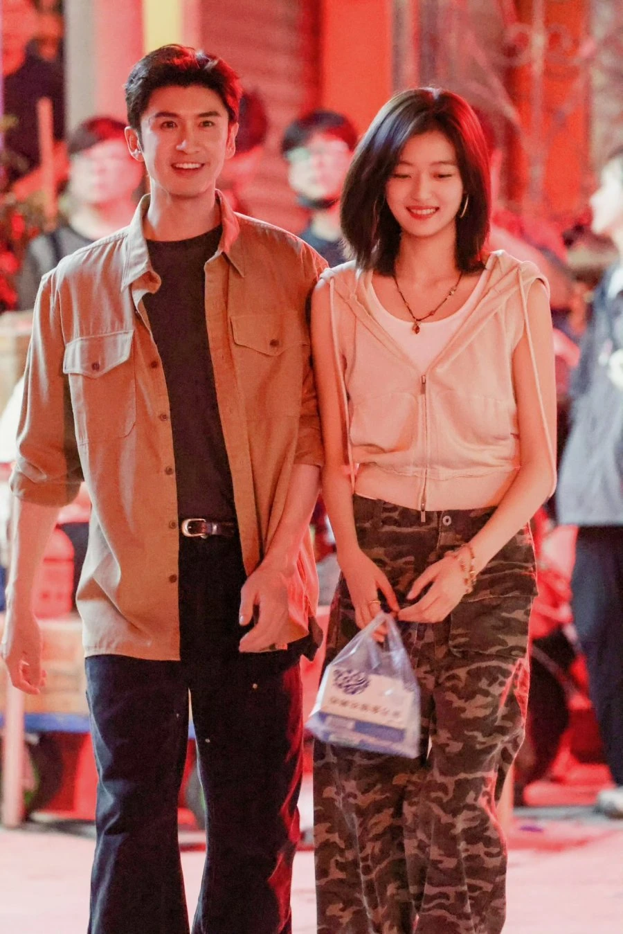 รักใต้แสงจันทร์
