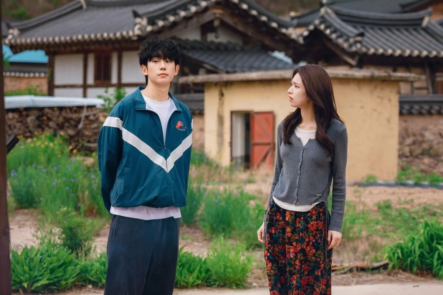 เรื่องย่อ Our Sticky Love (2026) | รักติดหนึบ