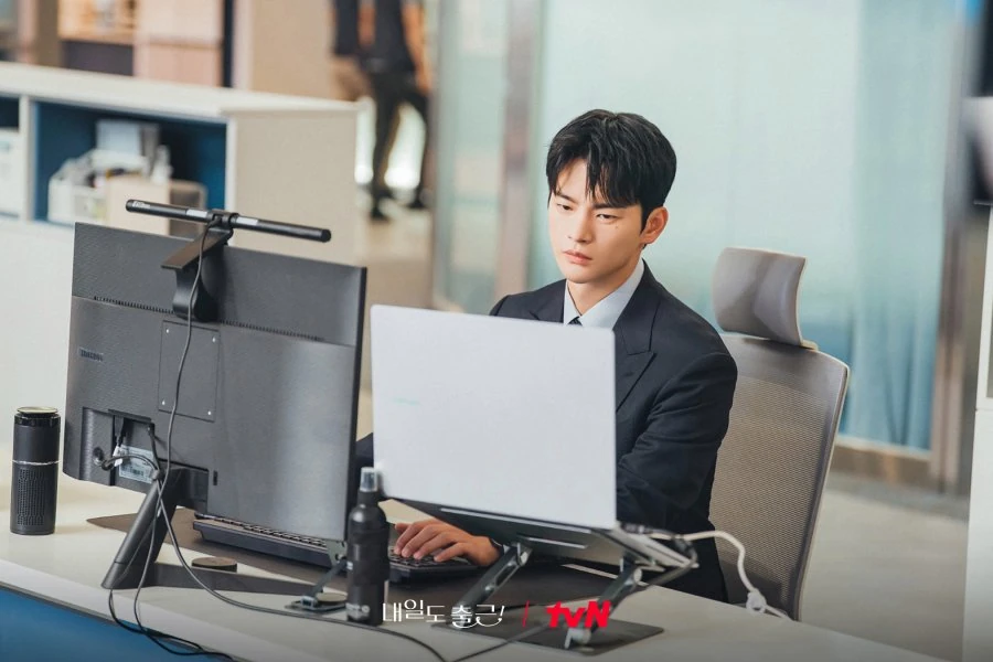 ซีรี่ส์เกาหลี See You at Work Tomorrow