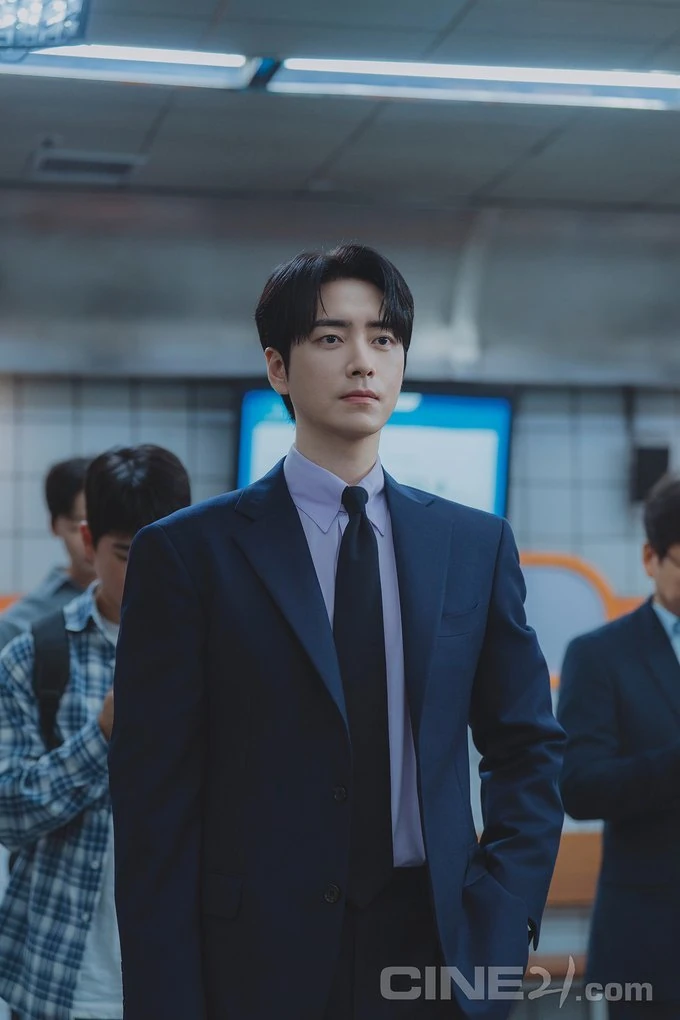 ลอตเตอรี่พลิกชีวิต อีจุนฮยอก